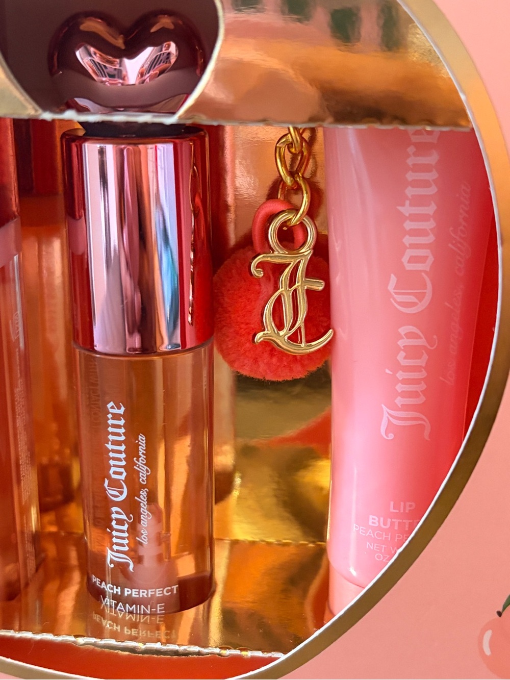 Juicy Couture Peach Perfect Total Lip Kit with fuzzy Charm - Picture 5 of 9